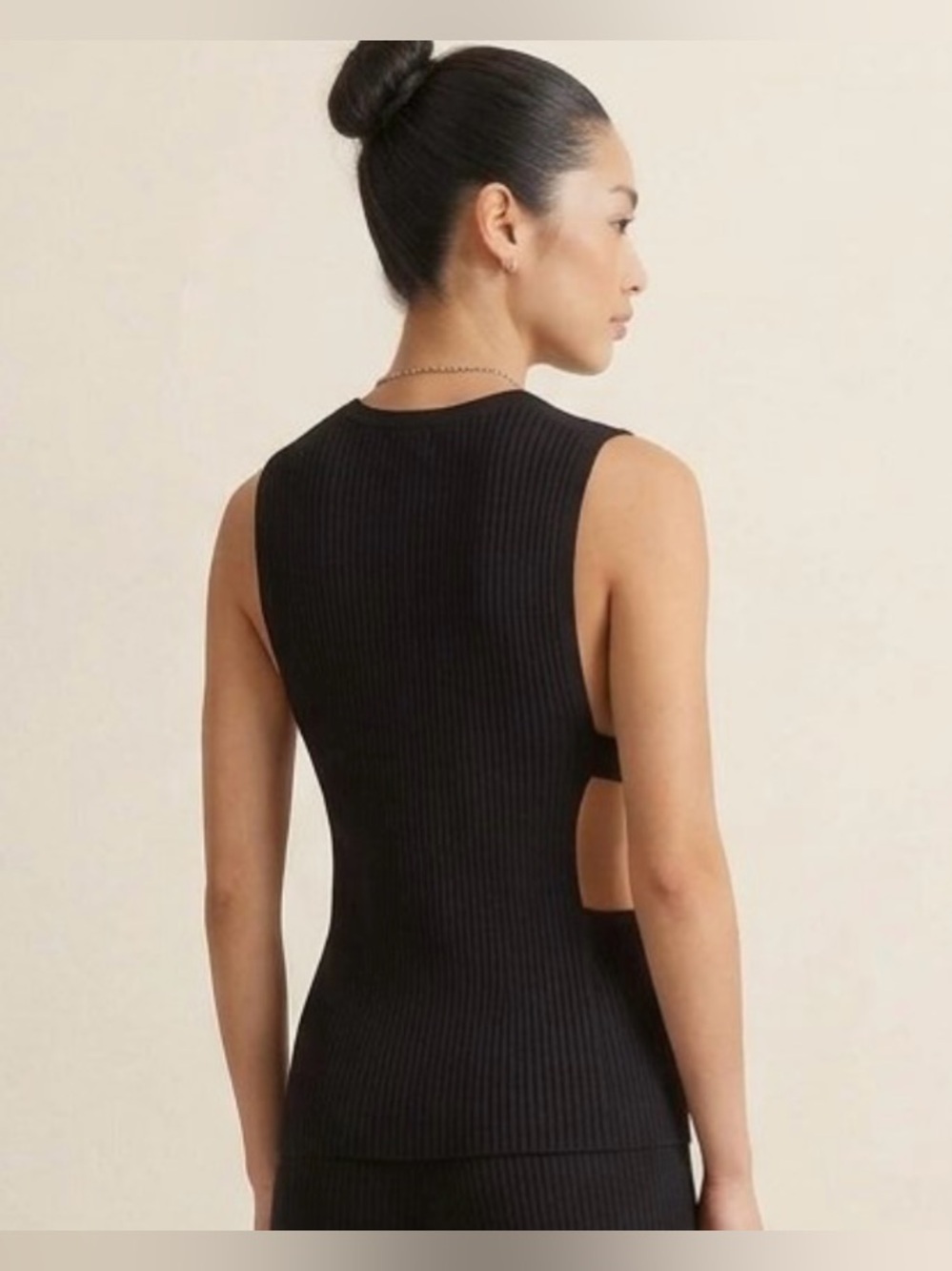 Skull Cashmere Tank Top 100% Cashmere Size Small Black Side Strips Ribbed Soft